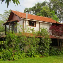 Samvara's beautiful house in Moinho